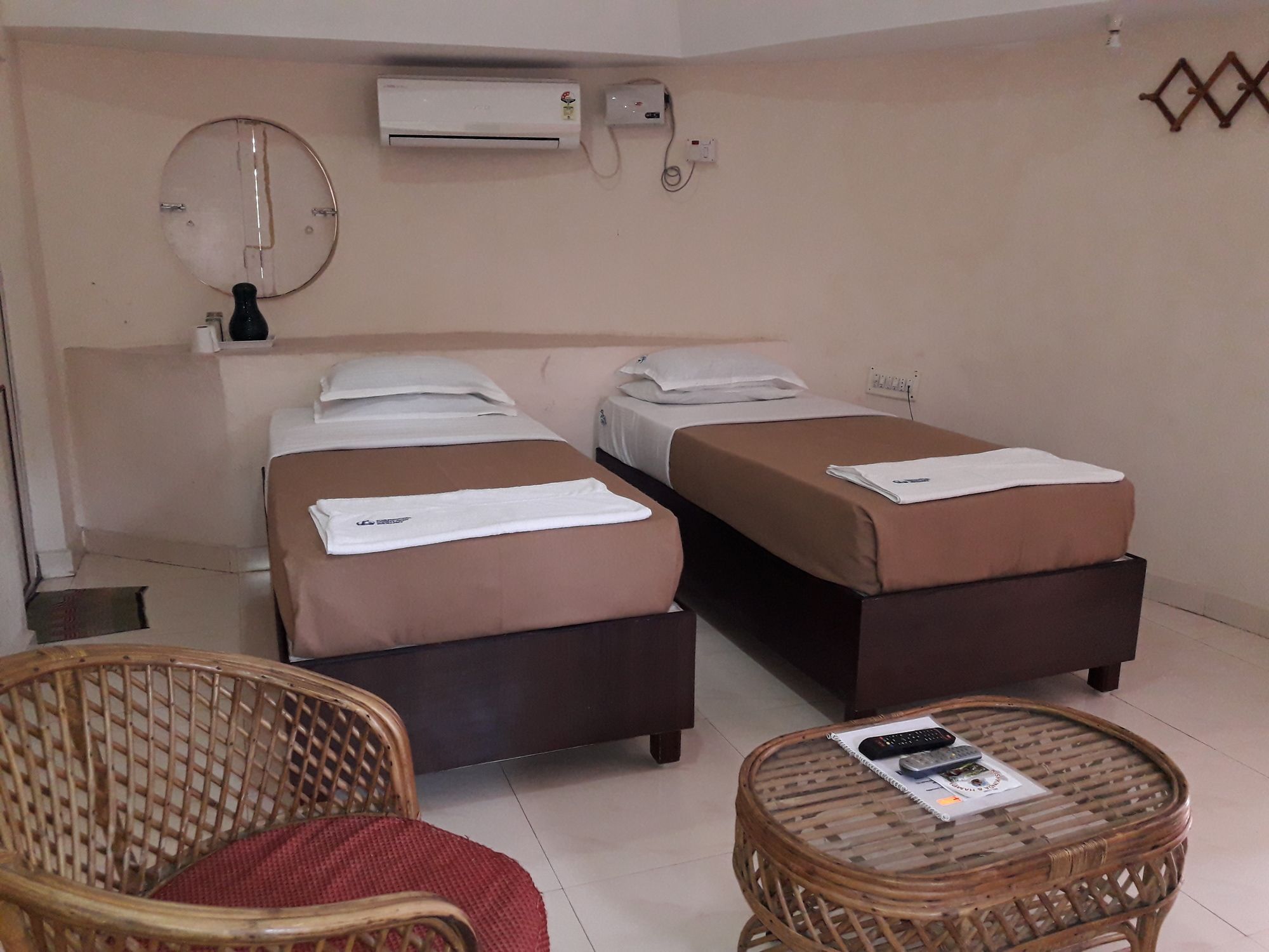 กิศกิณฑา เฮอริเทจ รีสอร์ต Hotel ฮัมปี ภายนอก รูปภาพ